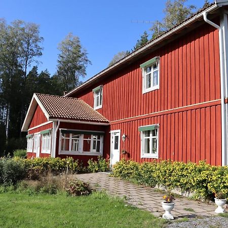 Hällefors Skogsbrynet B&B, Bredsjoe Nya Herrgard מראה חיצוני תמונה