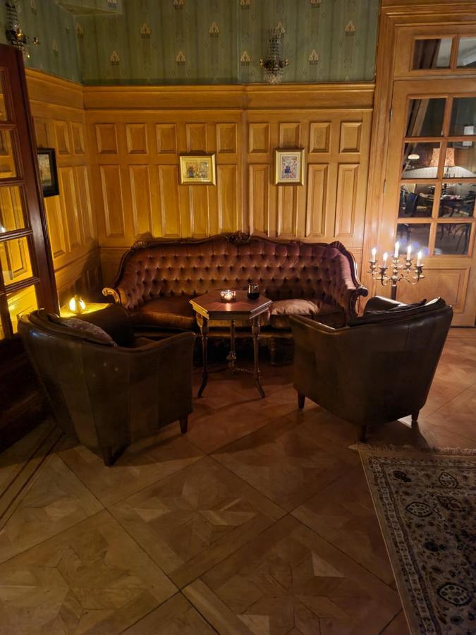 Hällefors Skogsbrynet B&B, Bredsjoe Nya Herrgard מראה חיצוני תמונה