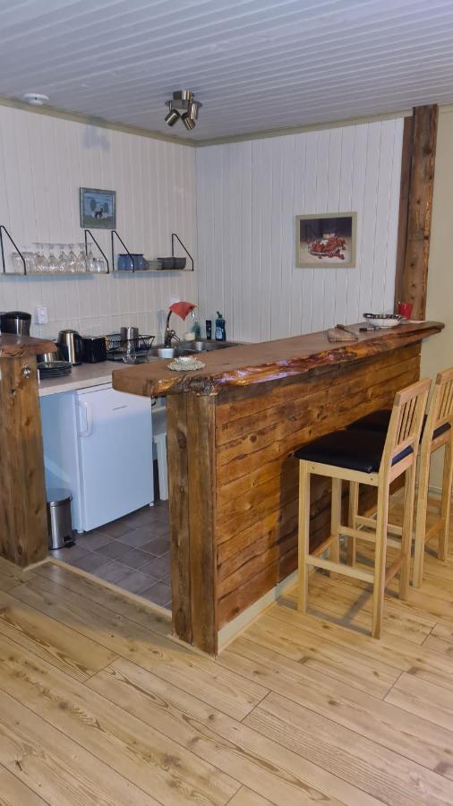 Hällefors Skogsbrynet B&B, Bredsjoe Nya Herrgard מראה חיצוני תמונה
